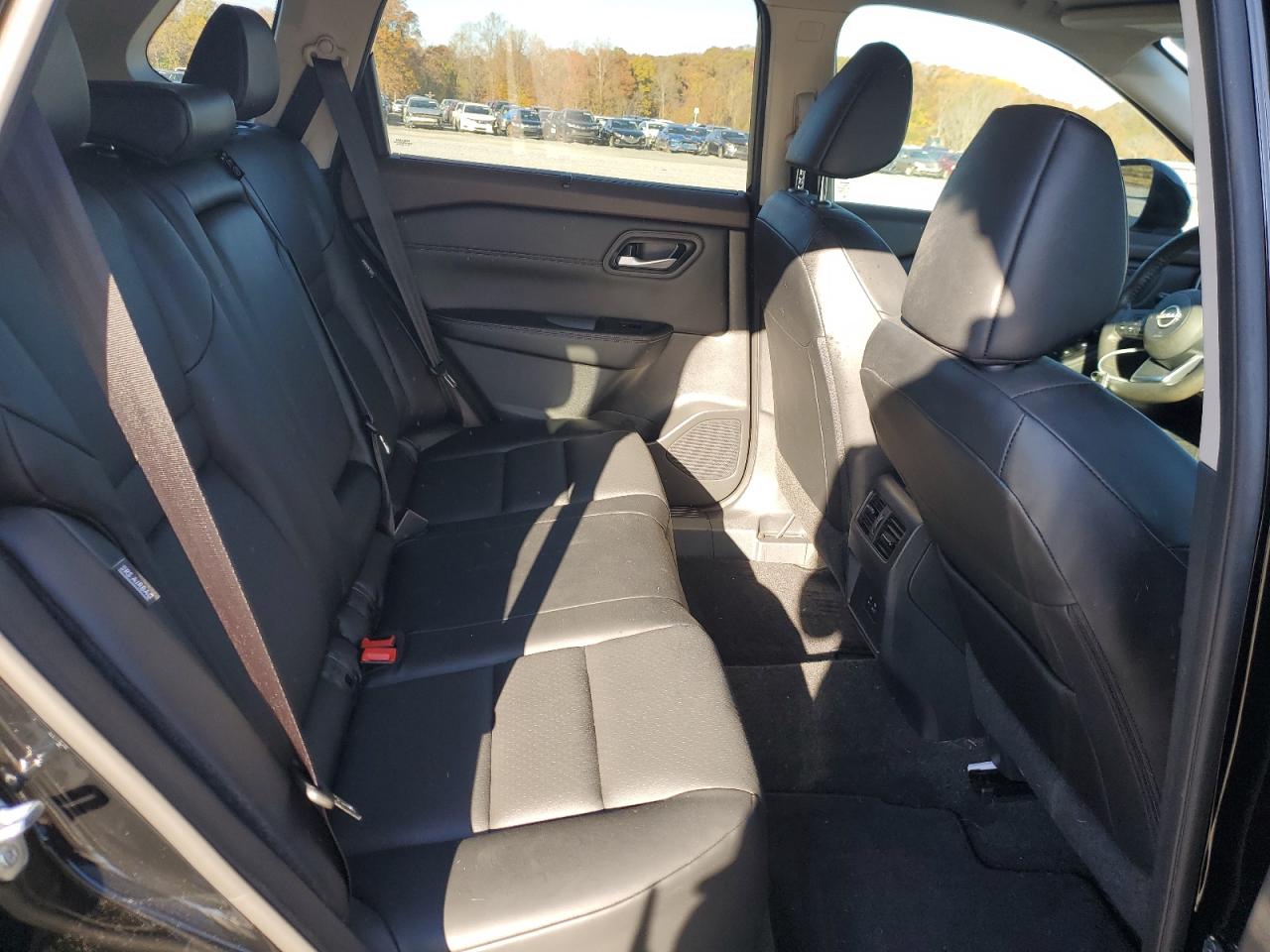 Nissan Rogue Sv Image 6