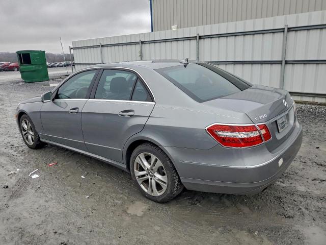 Mercedes-Benz E-Class 350 4matic Image 11