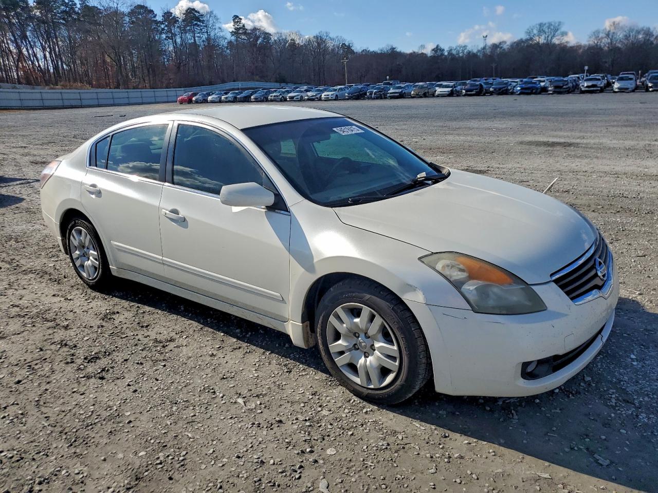 Nissan Altima 2.5 Image 6
