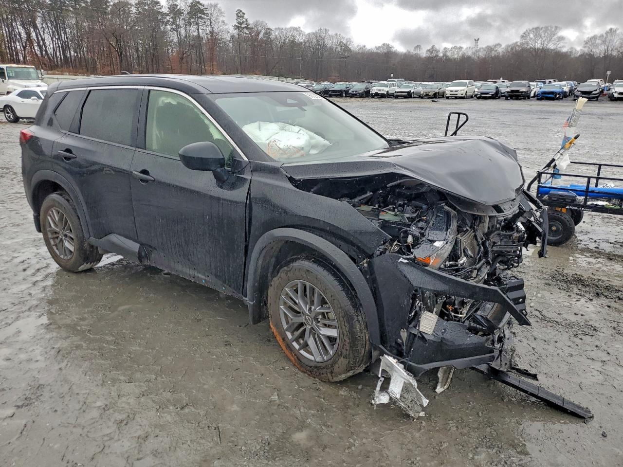 Nissan Rogue S Image 8