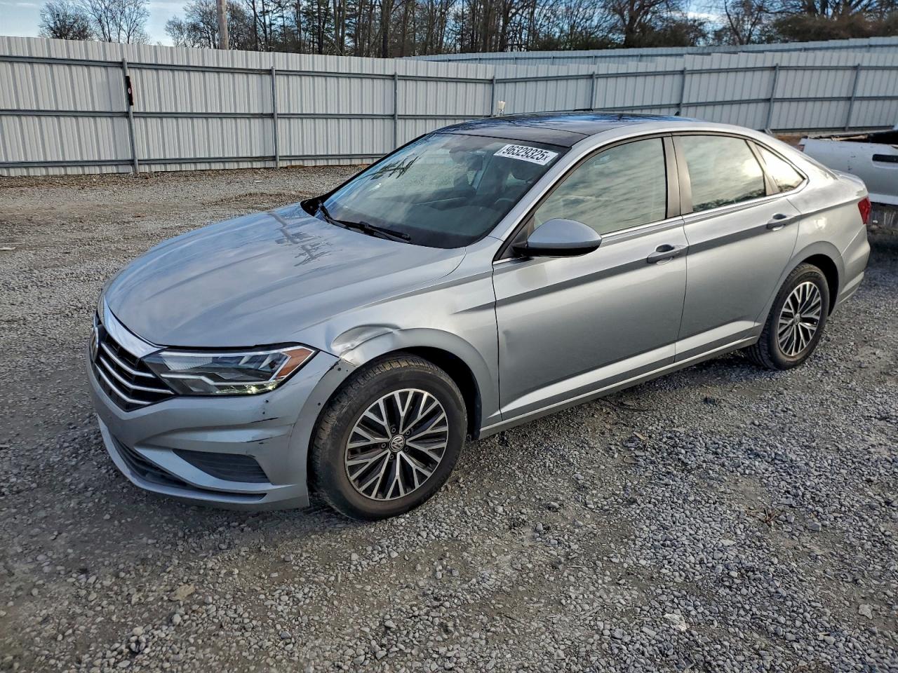 Volkswagen Jetta S Image 1