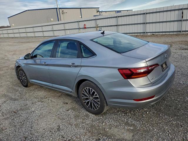 Volkswagen Jetta S Image 3