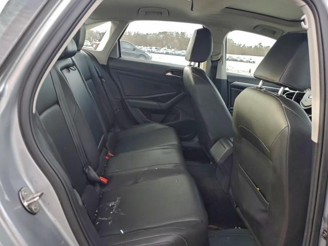 Volkswagen Jetta S Image 9