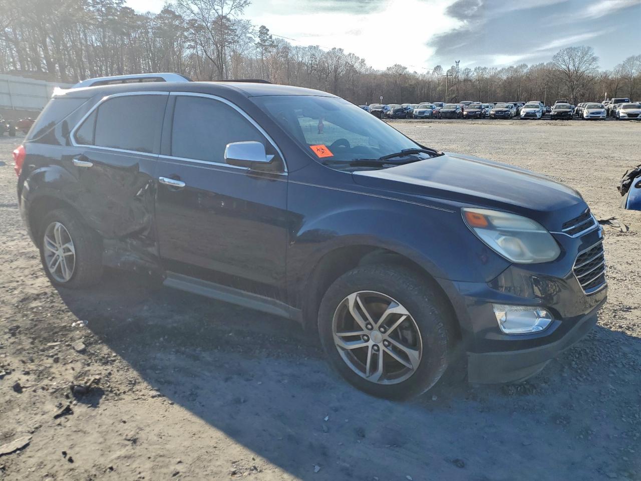 Chevrolet Equinox Ltz Image 2