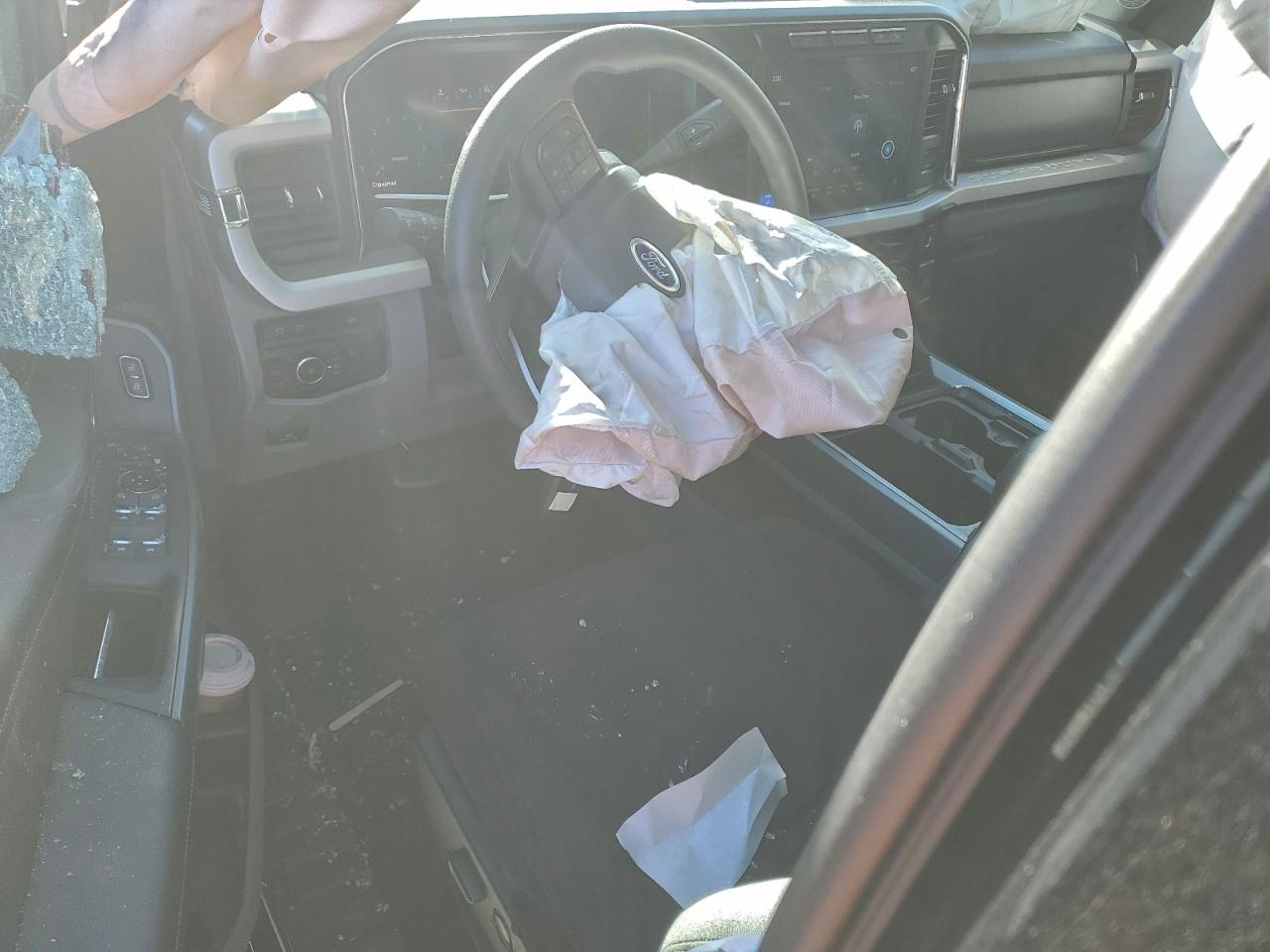 Ford F-250 Super Duty Image 8