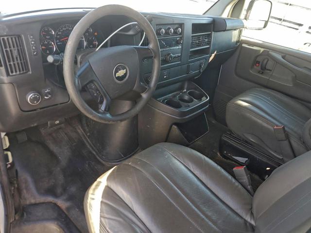 Chevrolet Express Image 8