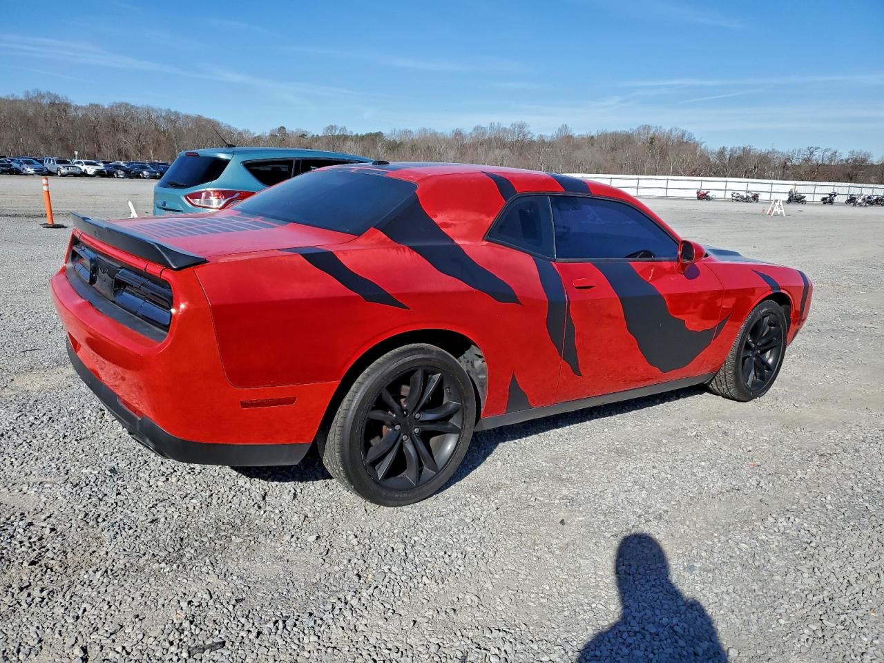 Dodge Challenger Sxt Image 2