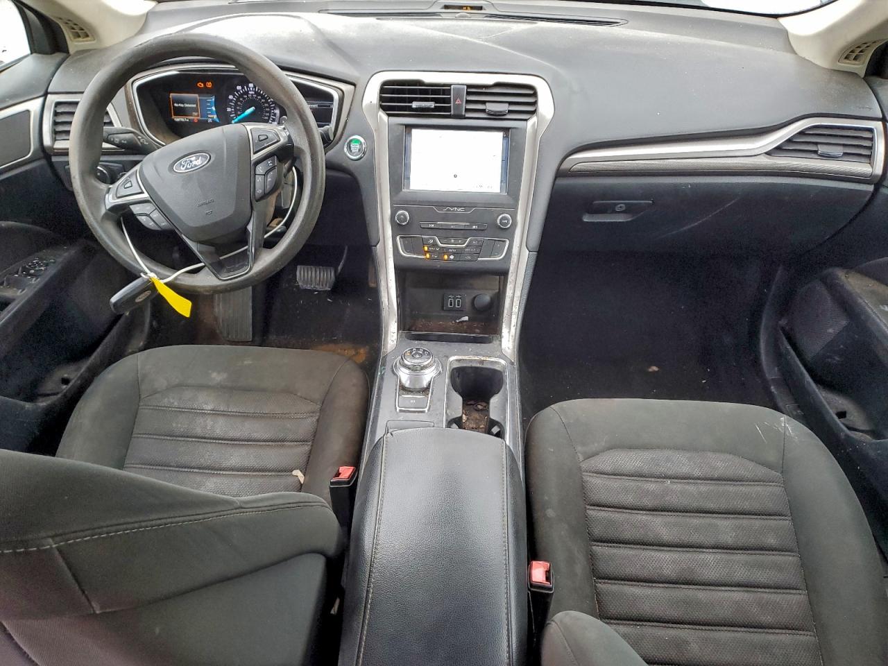 Ford Fusion Se Image 4