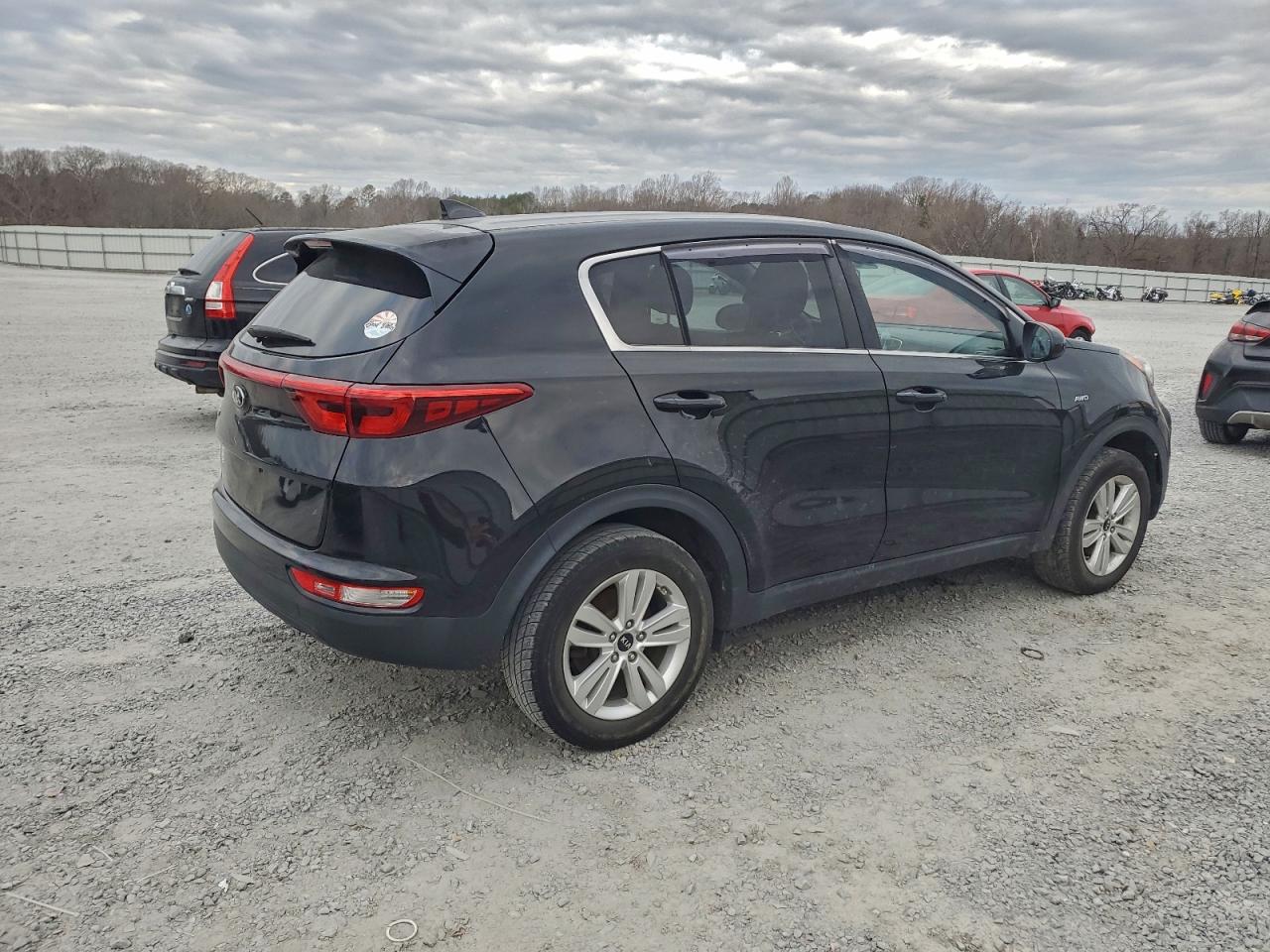 Kia Sportage Lx Image 3