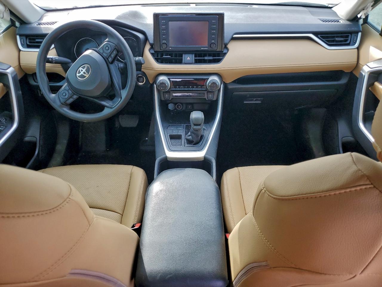 Toyota RAV4 Xle Image 13