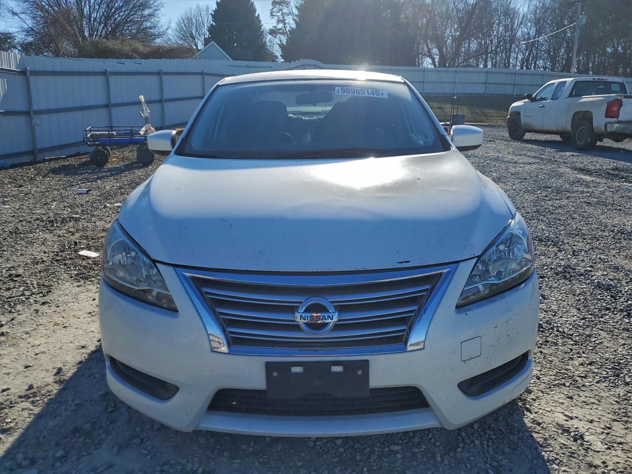 Nissan Sentra S Image 3