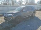 Ford Explorer Platinum Image 1