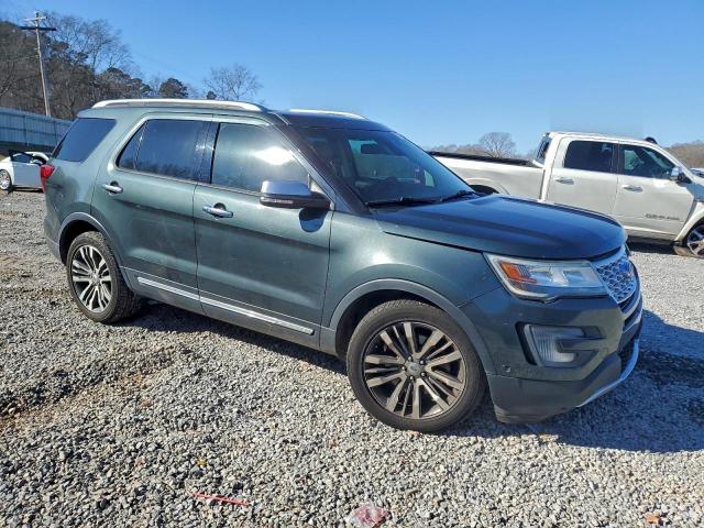 Ford Explorer Platinum Image 11