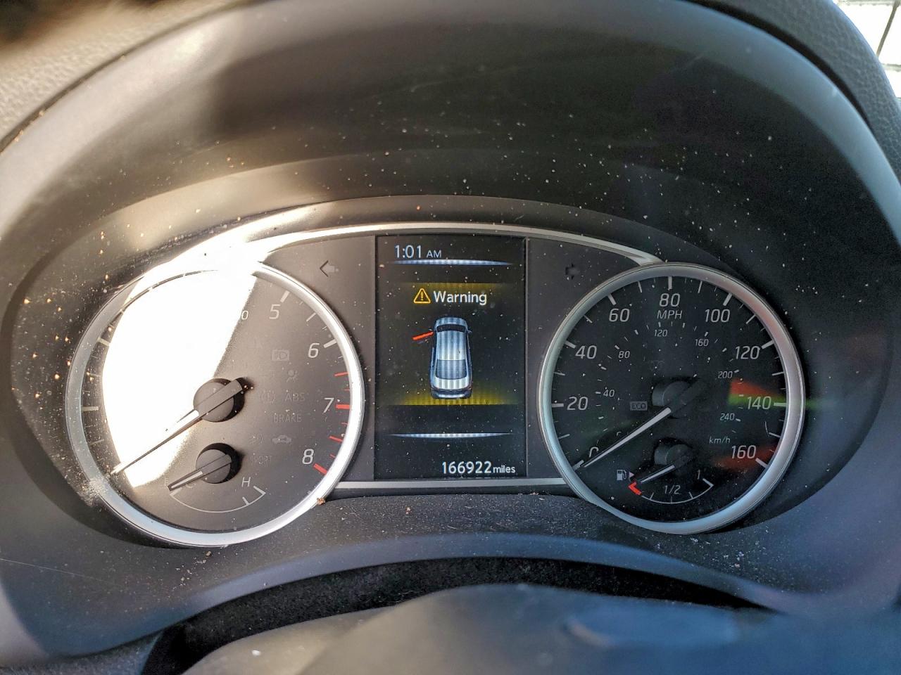 Nissan Sentra S Image 11