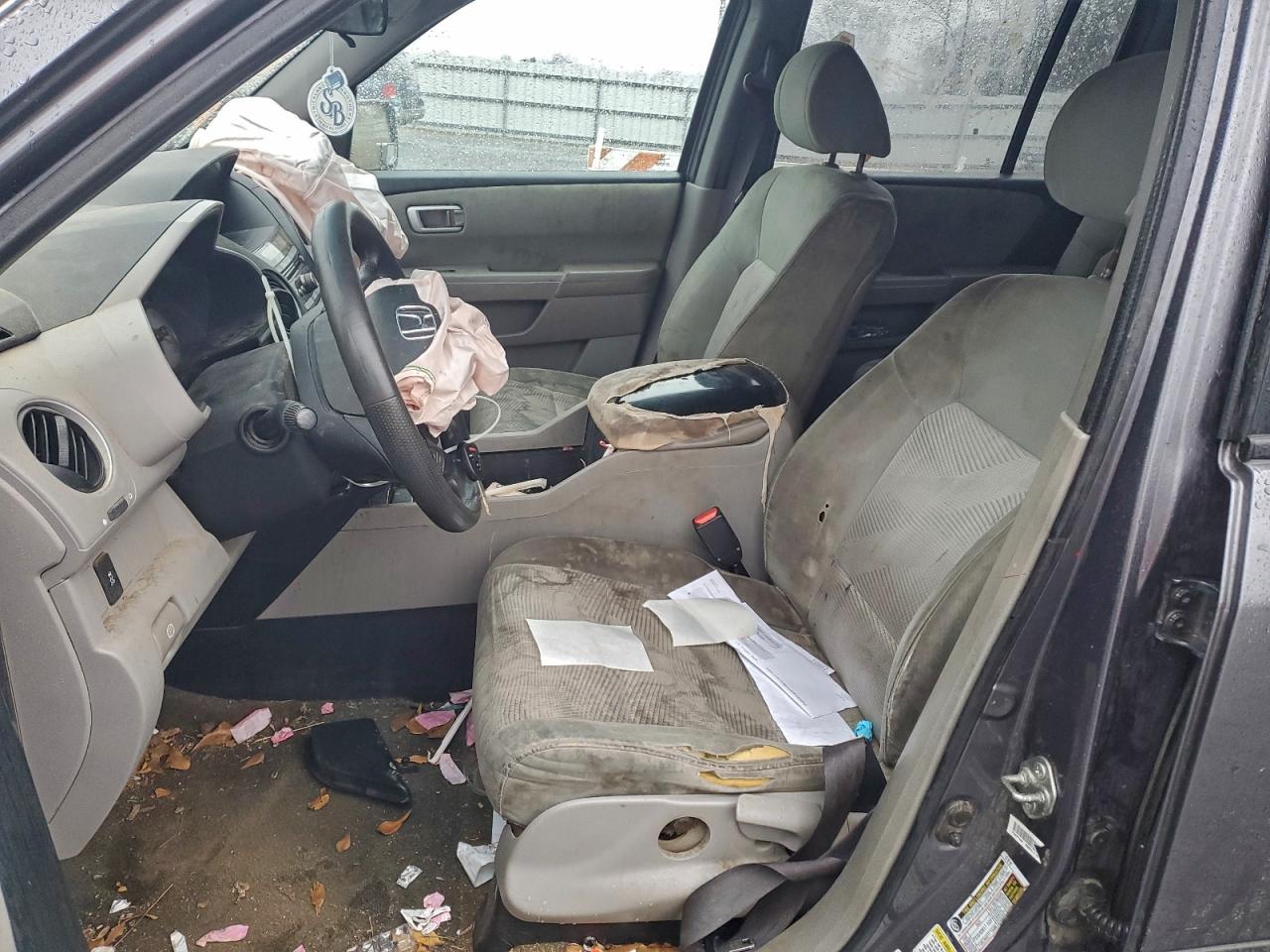 Honda Pilot Lx Image 3