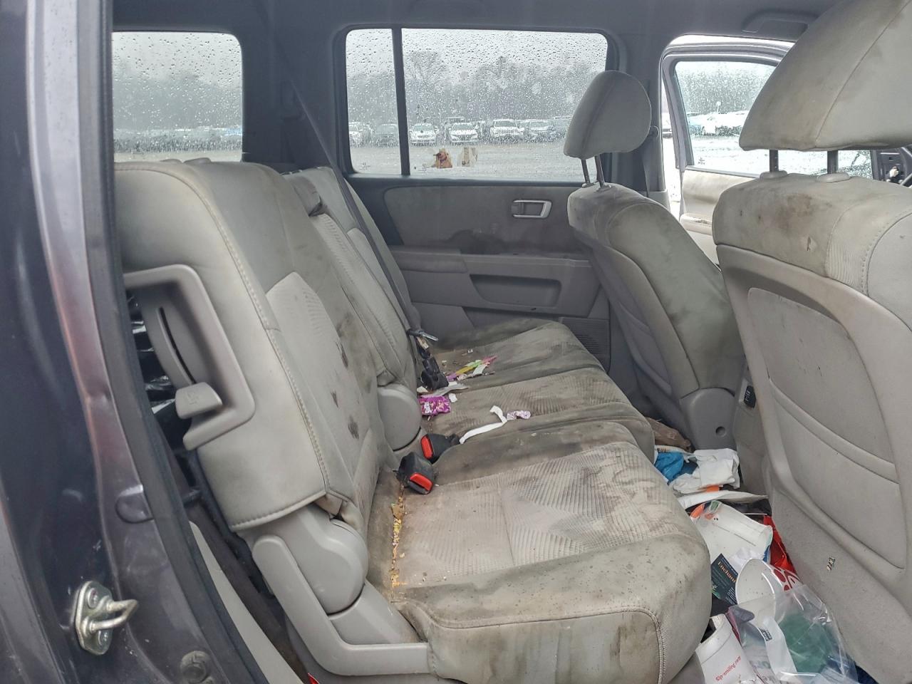 Honda Pilot Lx Image 9