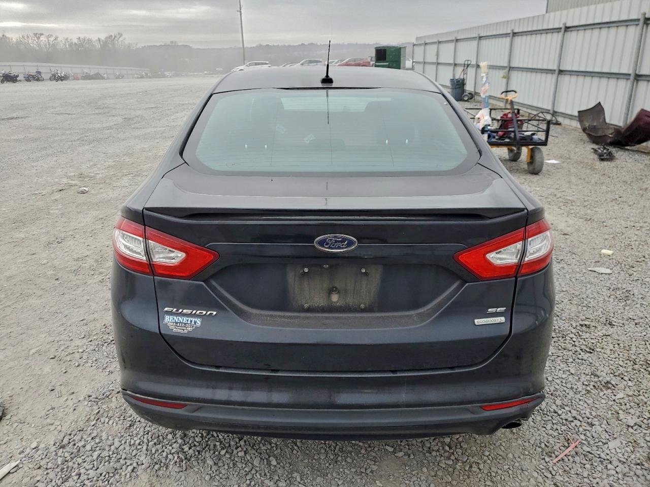 Ford Fusion Se Image 2