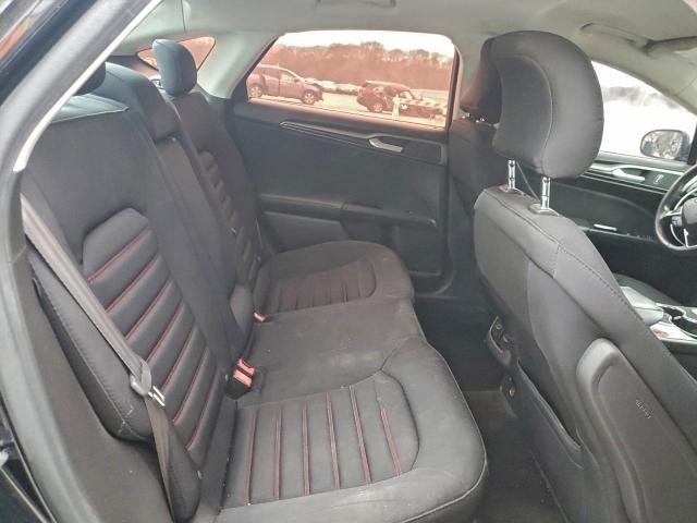 Ford Fusion Se Image 9