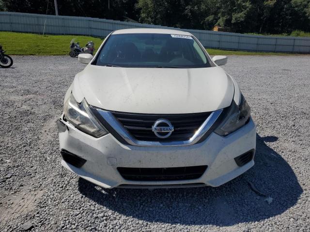 Nissan Altima 2.5 Image 7