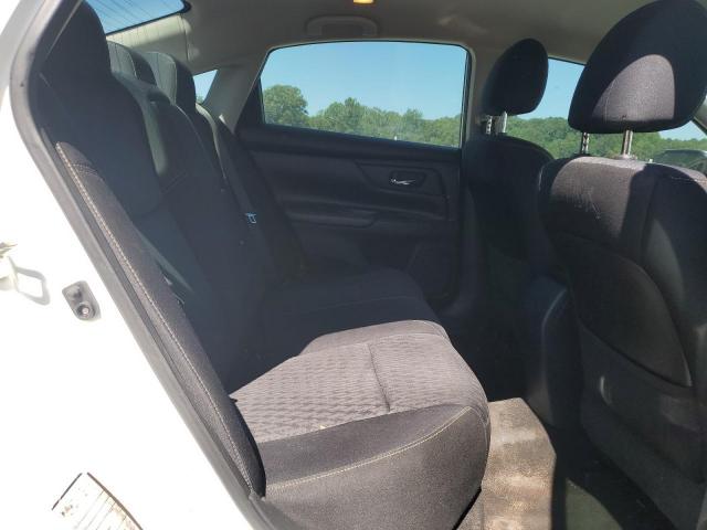 Nissan Altima 2.5 Image 4