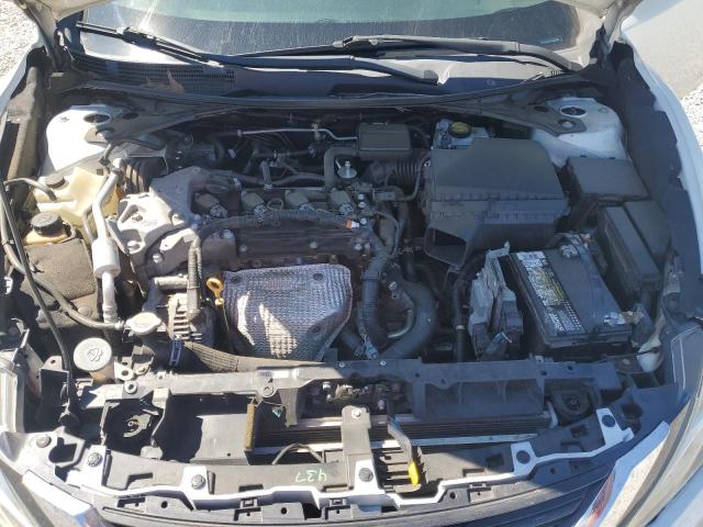 Nissan Altima 2.5 Image 2