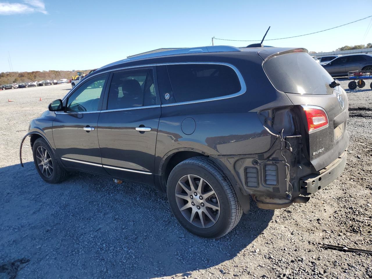 Buick Enclave Image 2