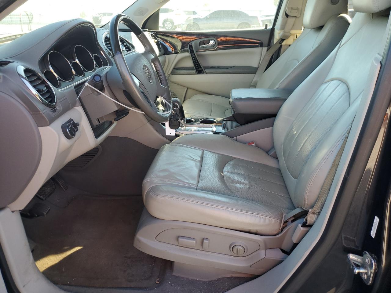 Buick Enclave Image 4