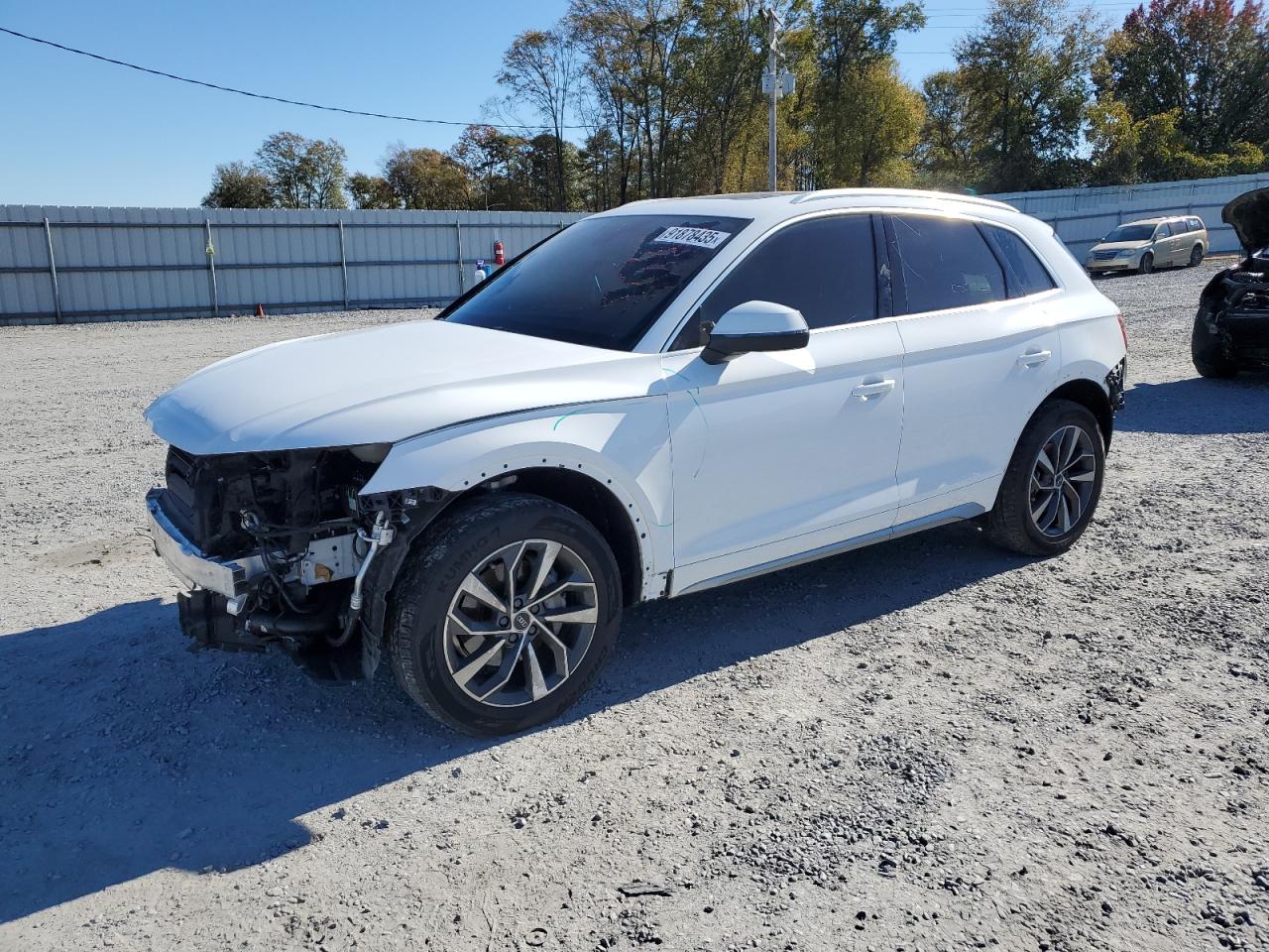 Audi Q5 Premium Plus Image 1