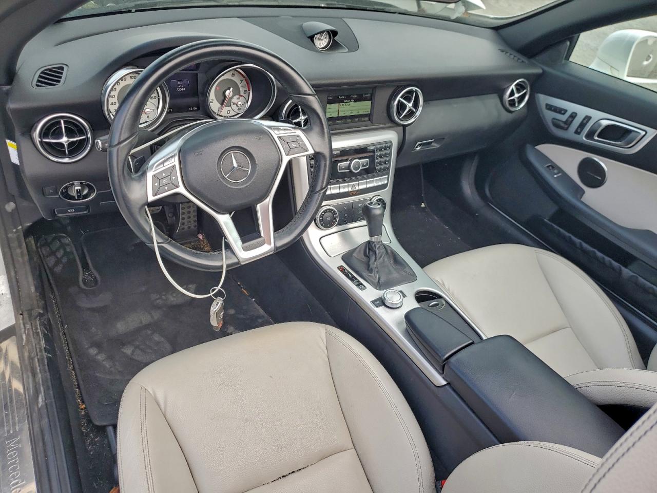 Mercedes-Benz Slk-class 250 Image 9