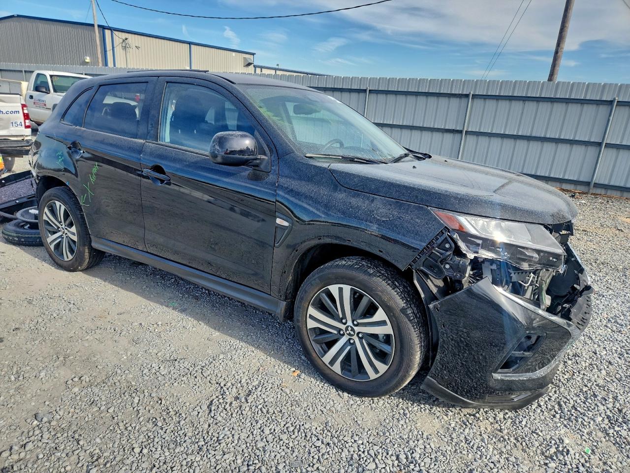 Mitsubishi Outlander S Image 2