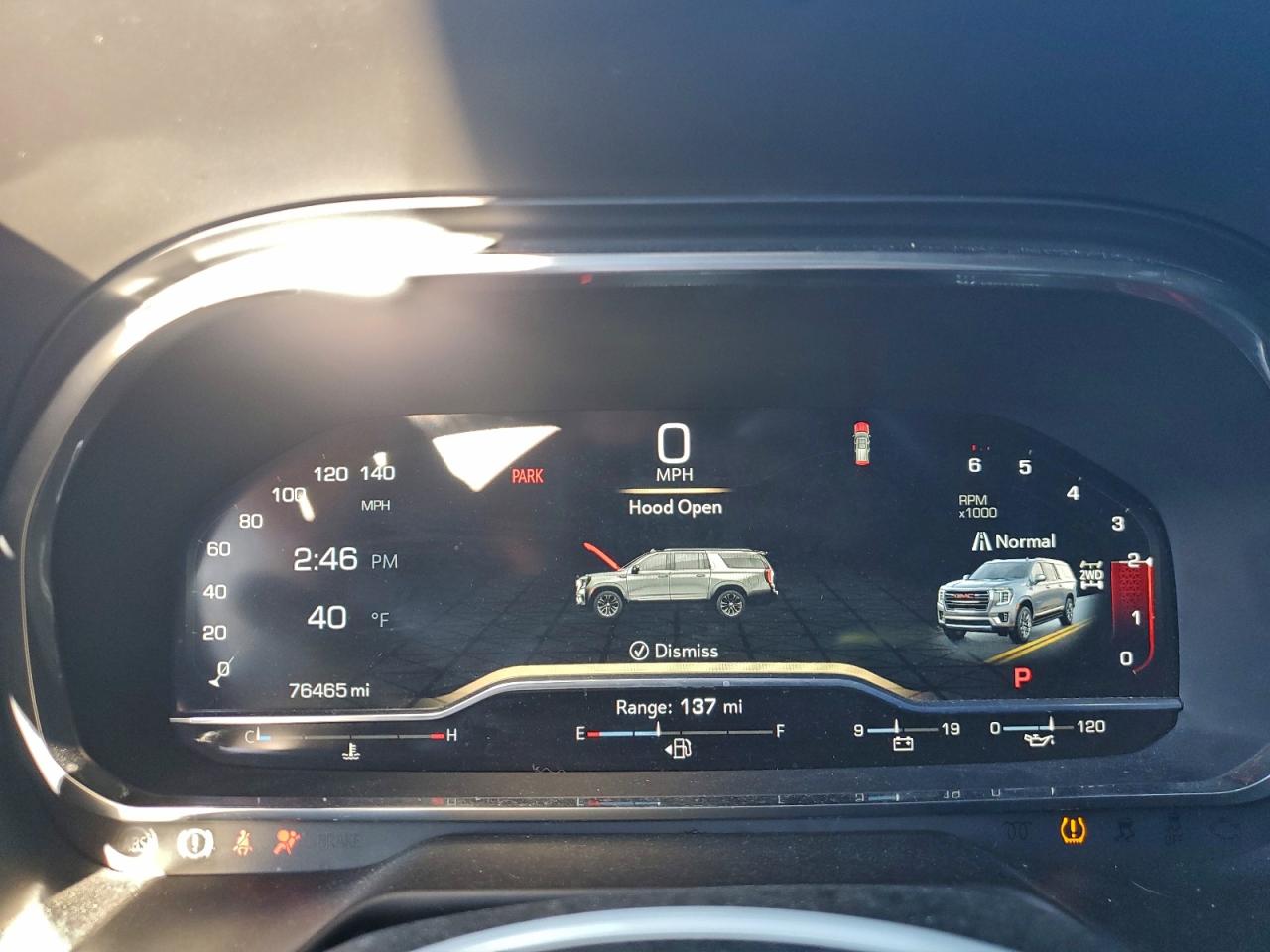 GMC Yukon K1500 At4 Image 10