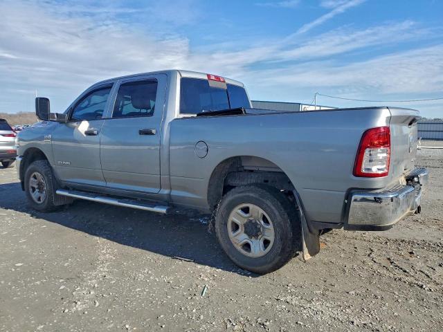 Ram 2500 Tradesman Image 2