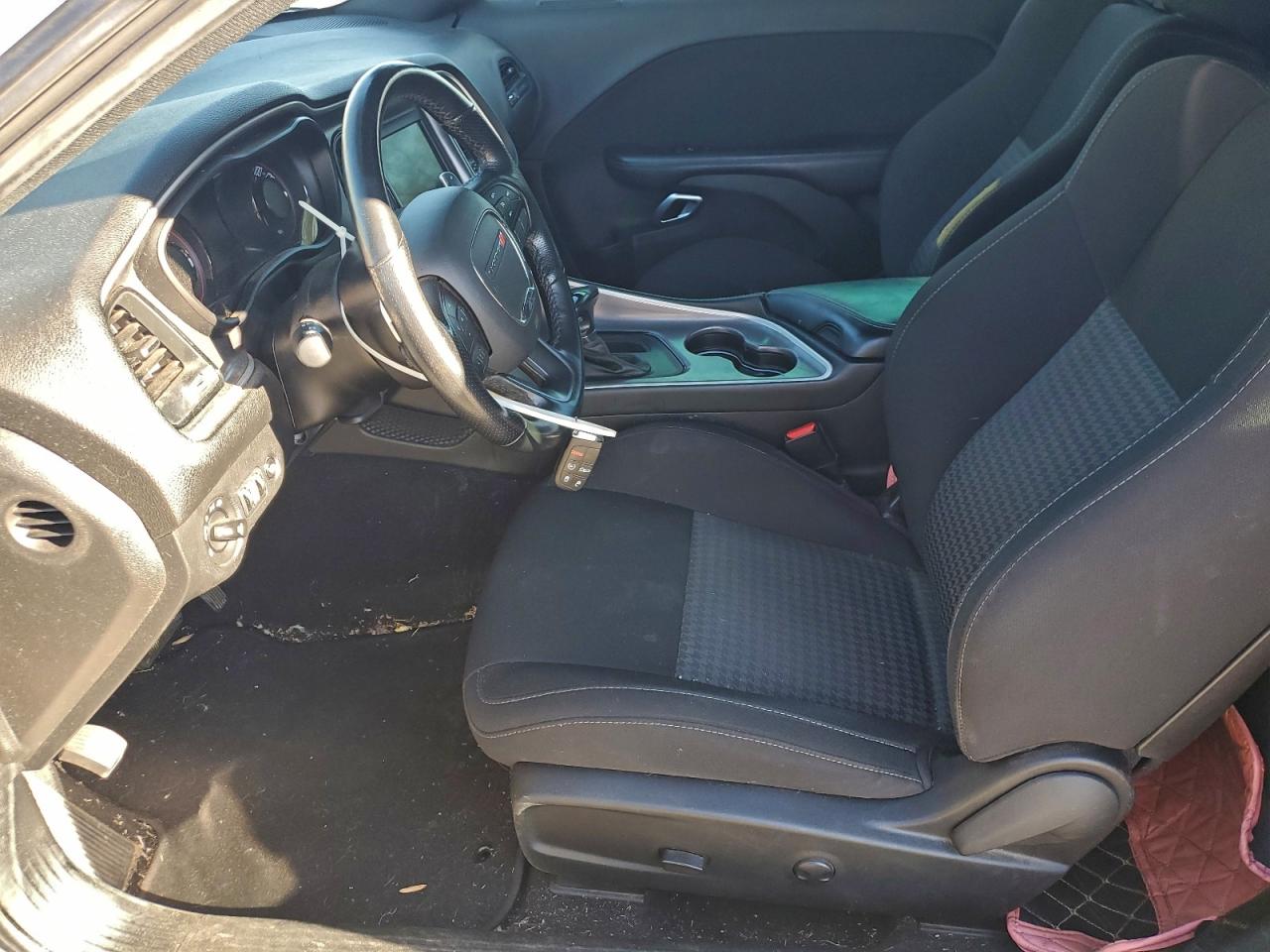 Dodge Challenger Gt Image 5