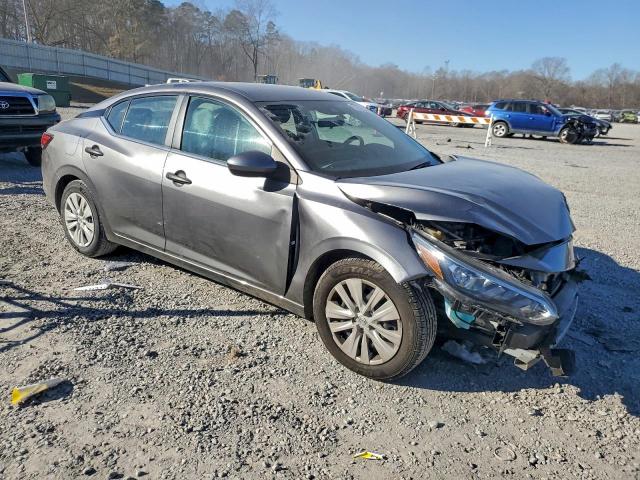 Nissan Sentra S Image 3