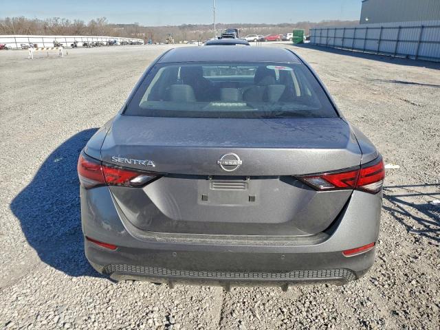 Nissan Sentra S Image 7