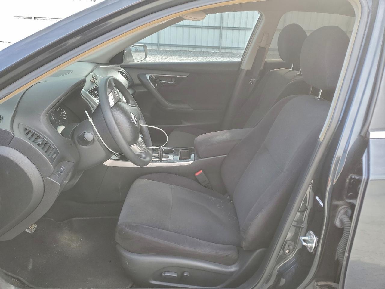 Nissan Altima 2.5 Image 12
