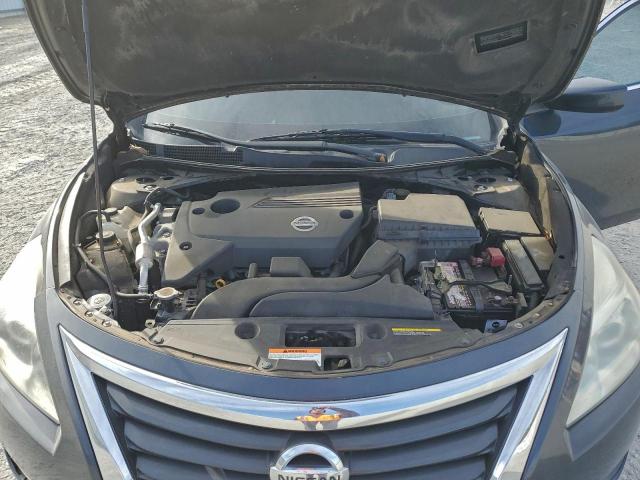Nissan Altima 2.5 Image 9