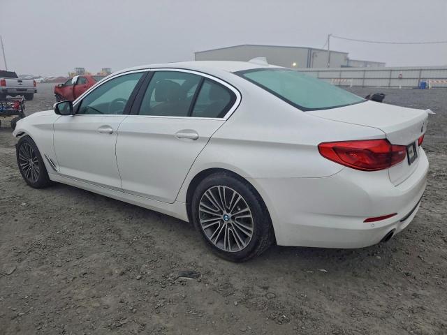 BMW 5 Series I Image 2