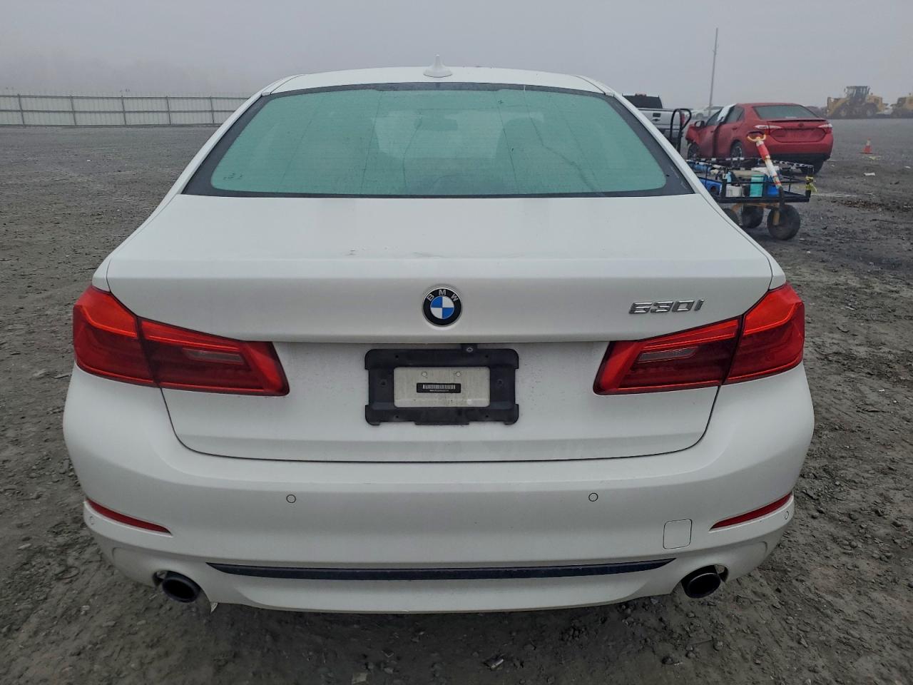BMW 5 Series I Image 7
