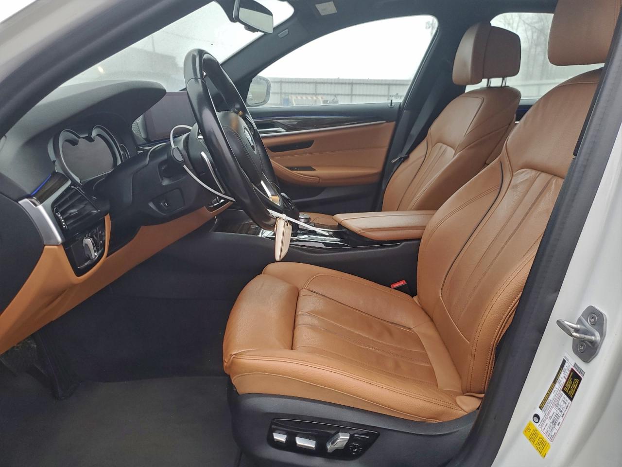 BMW 5 Series I Image 4